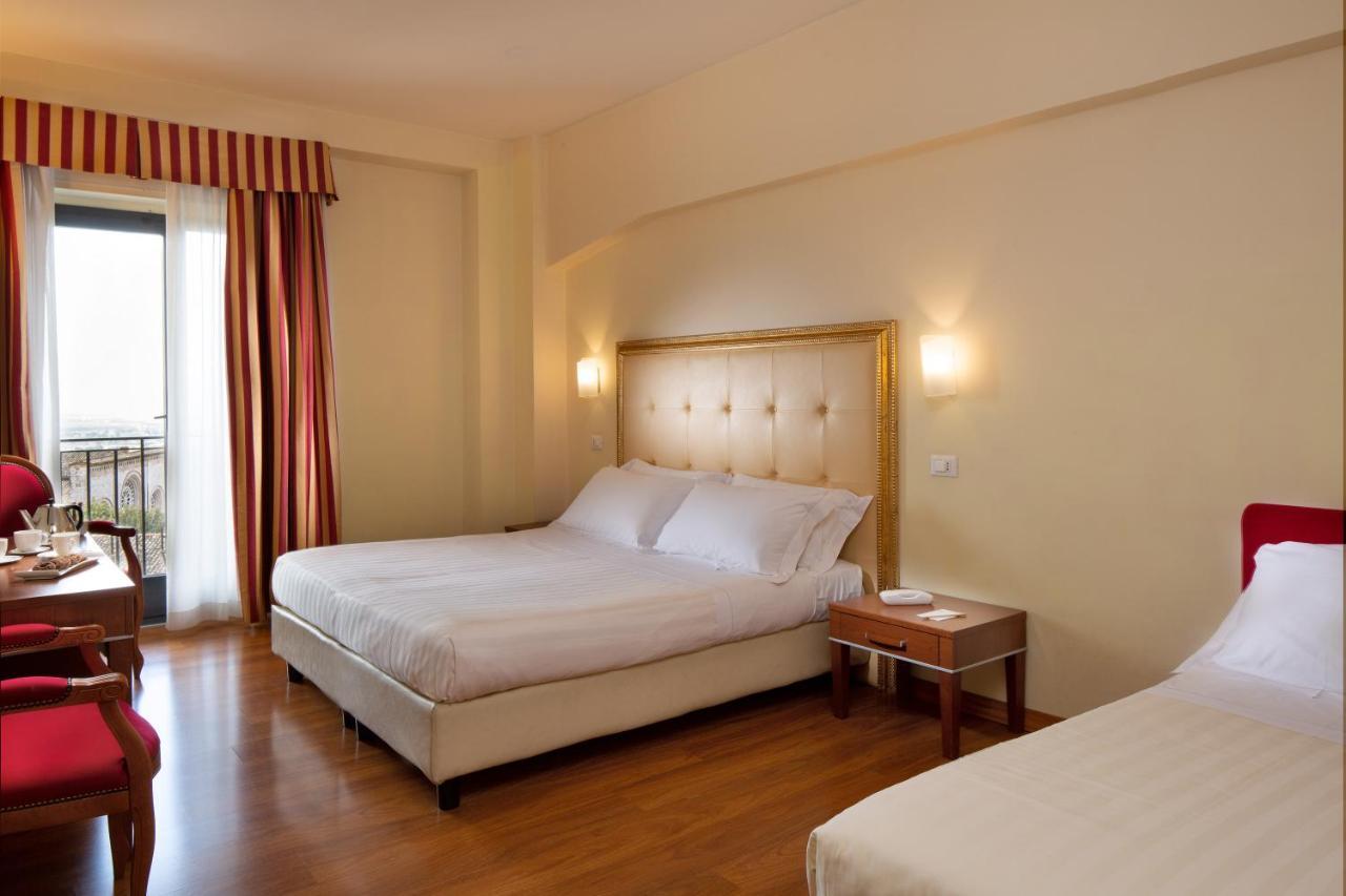 Giotto Hotel & Spa Asyż Zewnętrze zdjęcie